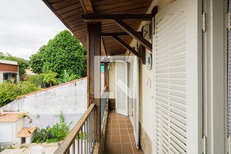 Casa de condomínio à venda com 283m², 4 quartos e 4 vagas Casa de condomínio à venda com 283m², 4 quartos e 4 vagasVaranda dos Quartos