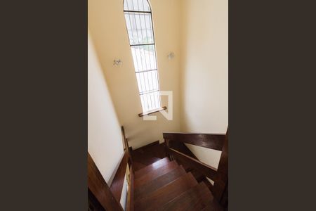 Escada de casa de condomínio à venda com 4 quartos, 283m² em Freguesia (jacarepaguá), Rio de Janeiro