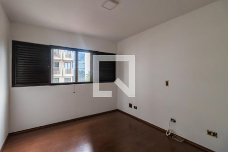 Quarto 1 de apartamento à venda com 3 quartos, 168m² em Alphaville, Barueri