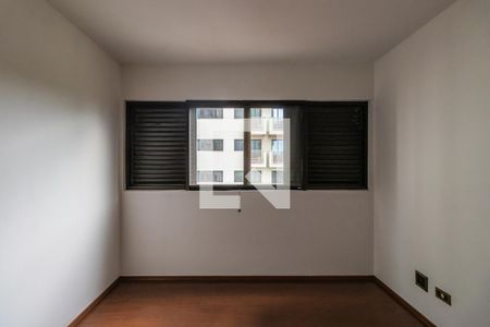 Quarto 1 de apartamento à venda com 3 quartos, 168m² em Alphaville, Barueri
