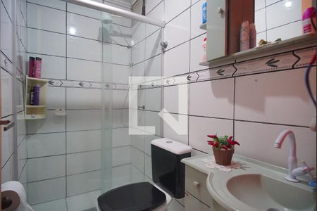 Casa à venda com 140m², 3 quartos e 2 vagasBanheiro
