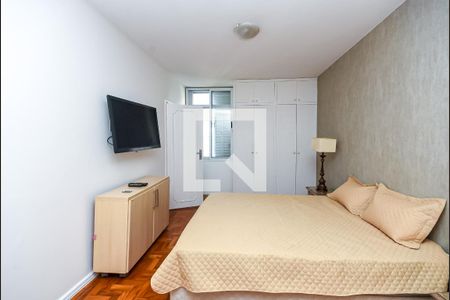 Apartamento para alugar com 140m², 3 quartos e 1 vaga Apartamento para alugar com 140m², 3 quartos e 1 vagaSuíte