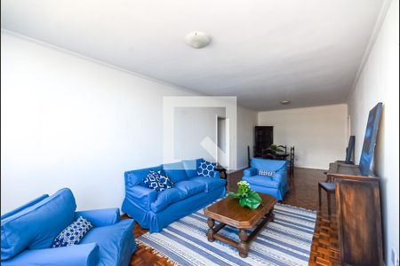 Apartamento para alugar com 140m², 3 quartos e 1 vaga Apartamento para alugar com 140m², 3 quartos e 1 vagaSala