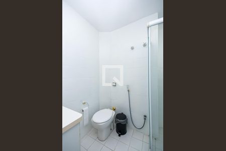 Apartamento para alugar com 140m², 3 quartos e 1 vaga Apartamento para alugar com 140m², 3 quartos e 1 vagaBanheiro da Suíte