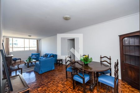 Apartamento para alugar com 140m², 3 quartos e 1 vaga Apartamento para alugar com 140m², 3 quartos e 1 vagaSala