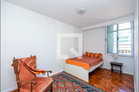 Apartamento para alugar com 140m², 3 quartos e 1 vaga Apartamento para alugar com 140m², 3 quartos e 1 vagaQuarto 1