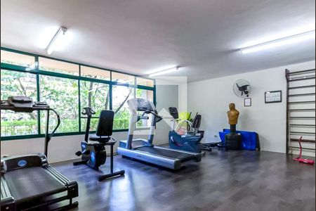 Apartamento para alugar com 140m², 3 quartos e 1 vaga Apartamento para alugar com 140m², 3 quartos e 1 vagaÁrea comum - Academia