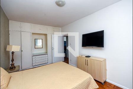Apartamento para alugar com 140m², 3 quartos e 1 vaga Apartamento para alugar com 140m², 3 quartos e 1 vagaSuíte