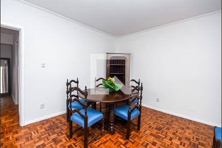 Apartamento para alugar com 140m², 3 quartos e 1 vaga Apartamento para alugar com 140m², 3 quartos e 1 vagaSala de Jantar