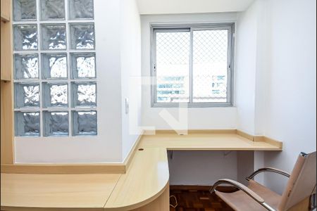 Apartamento para alugar com 140m², 3 quartos e 1 vaga Apartamento para alugar com 140m², 3 quartos e 1 vagaEscritório