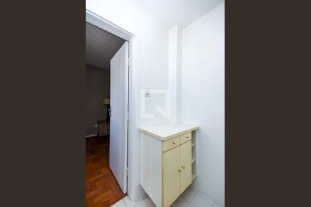 Apartamento para alugar com 140m², 3 quartos e 1 vaga Apartamento para alugar com 140m², 3 quartos e 1 vagaBanheiro da Suíte