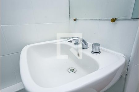 Apartamento para alugar com 140m², 3 quartos e 1 vaga Apartamento para alugar com 140m², 3 quartos e 1 vagaBanheiro da Suíte