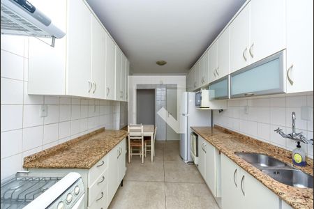 Apartamento para alugar com 140m², 3 quartos e 1 vaga Apartamento para alugar com 140m², 3 quartos e 1 vagaCozinha