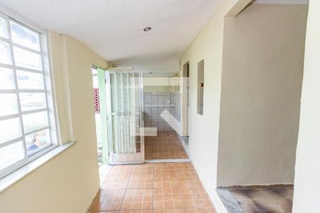 Casa para alugar com 75m², 2 quartos e sem vagaVaranda