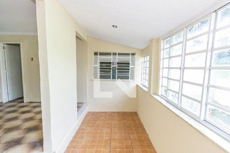 Casa para alugar com 75m², 2 quartos e sem vagaVaranda