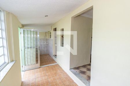 Casa para alugar com 75m², 2 quartos e sem vagaVaranda