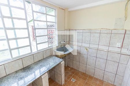 Casa para alugar com 75m², 2 quartos e sem vagaÁrea de Serviço