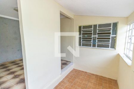 Casa para alugar com 75m², 2 quartos e sem vagaVaranda