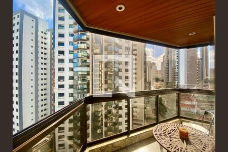 Sacada de apartamento para alugar com 2 quartos, 124m² em Vila Regente Feijó, São Paulo