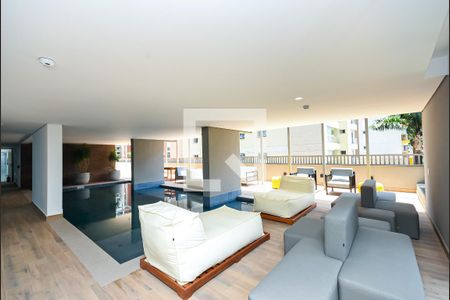 Apartamento à venda com 32m², 1 quarto e sem vagaÁrea comum - Piscina