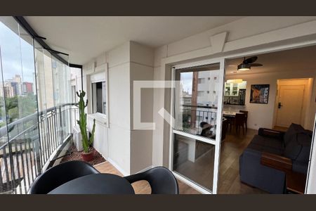 Apartamento à venda com 70m², 2 quartos e 1 vaga Apartamento à venda com 70m², 2 quartos e 1 vagaVaranda da Sala