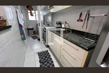 Apartamento à venda com 70m², 2 quartos e 1 vaga Apartamento à venda com 70m², 2 quartos e 1 vagaCozinha - Armários