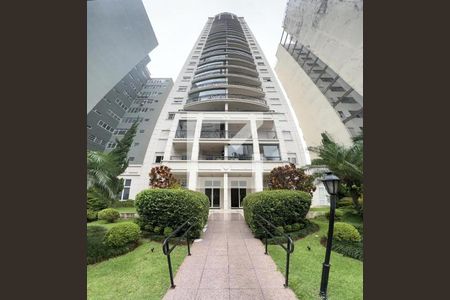 Apartamento à venda com 70m², 2 quartos e 1 vaga Apartamento à venda com 70m², 2 quartos e 1 vagaFachada