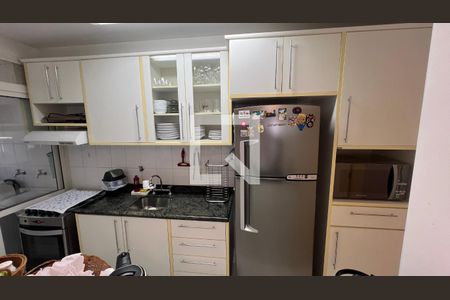 Apartamento à venda com 70m², 2 quartos e 1 vaga Apartamento à venda com 70m², 2 quartos e 1 vagaCozinha - Armários