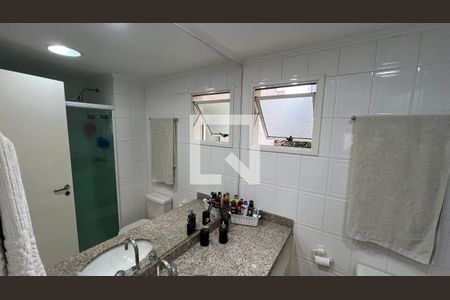 Apartamento à venda com 70m², 2 quartos e 1 vaga Apartamento à venda com 70m², 2 quartos e 1 vagaBanheiro da Suíte