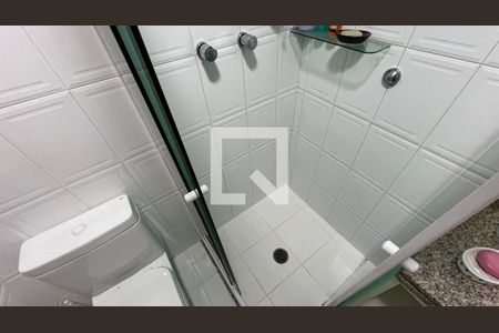 Apartamento à venda com 70m², 2 quartos e 1 vaga Apartamento à venda com 70m², 2 quartos e 1 vagaBanheiro