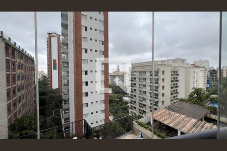 Apartamento à venda com 70m², 2 quartos e 1 vaga Apartamento à venda com 70m², 2 quartos e 1 vagaVista da Varanda