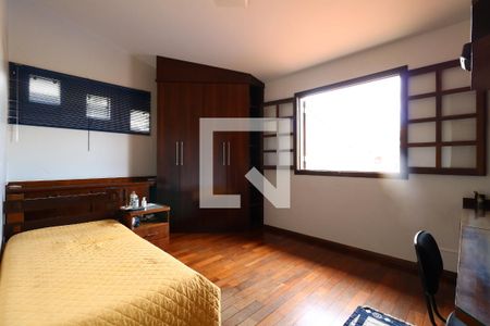 Quarto 1 de casa à venda com 4 quartos, 300m² em Vila Valparaíso, Santo André