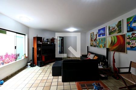 Sala de casa à venda com 4 quartos, 300m² em Vila Valparaíso, Santo André