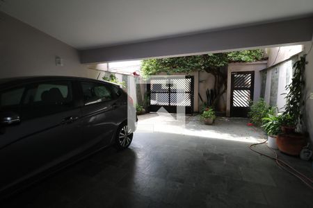 Casa à venda com 300m², 4 quartos e 4 vagasGaragem