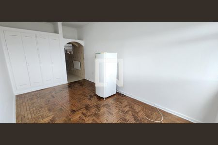 Sala de kitnet/studio para alugar com 1 quarto, 36m² em Itararé, Santos