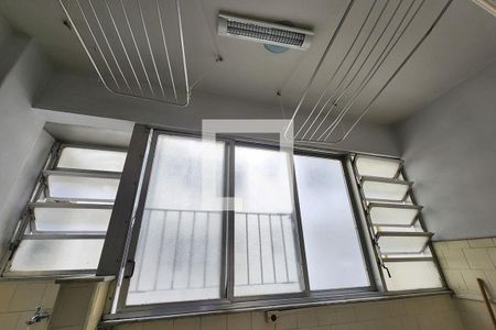 Apartamento à venda com 98m², 3 quartos e sem vagaÁrea de Serviço