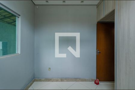 Quarto 2 de casa para alugar com 2 quartos, 65m² em Jaqueline, Belo Horizonte