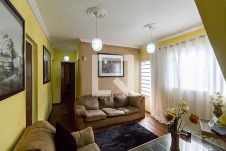 Sala de casa de condomínio para alugar com 3 quartos, 70m² em Santa Amélia , Belo Horizonte