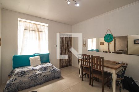 Sala de apartamento à venda com 1 quarto, 50m² em Menino Deus, Porto Alegre