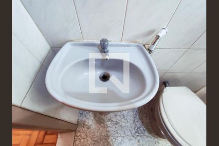 Apartamento para alugar com 96m², 2 quartos e sem vaga Apartamento para alugar com 96m², 2 quartos e sem vagaBanheiro Social