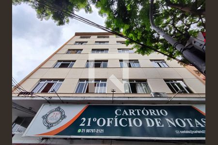 Apartamento para alugar com 96m², 2 quartos e sem vaga Apartamento para alugar com 96m², 2 quartos e sem vagaFachada