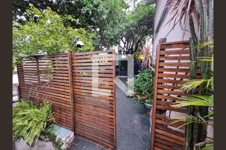 Casa à venda com 110m², 3 quartos e sem vagaÁrea externa