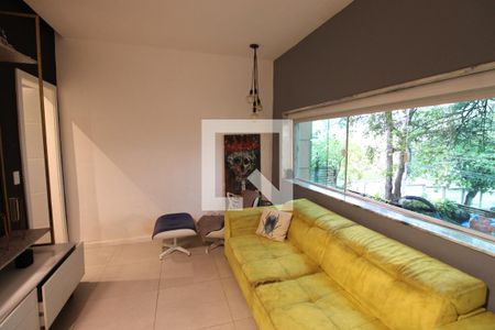 Sala de casa à venda com 3 quartos, 110m² em Todos Os Santos, Rio de Janeiro