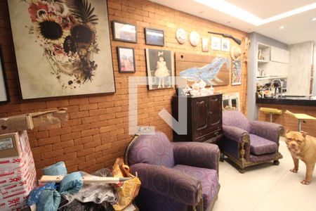 Sala de casa à venda com 3 quartos, 110m² em Todos Os Santos, Rio de Janeiro