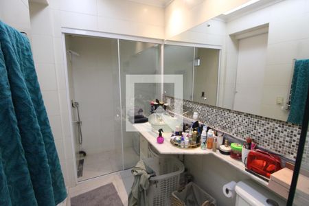 Casa à venda com 110m², 3 quartos e sem vagaBanheiro da Suíte