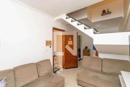 Sala  de casa de condomínio à venda com 3 quartos, 85m² em Taboão, Diadema