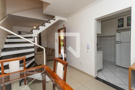 Sala de jantar  de casa de condomínio à venda com 3 quartos, 85m² em Taboão, Diadema