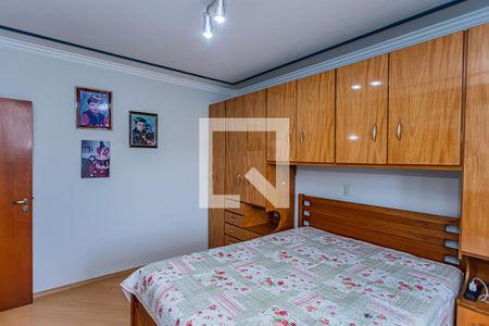 Casa para alugar com 243m², 3 quartos e 6 vagas Casa para alugar com 243m², 3 quartos e 6 vagasQuarto 2