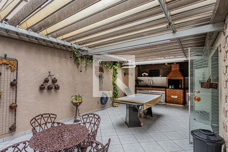 Casa para alugar com 243m², 3 quartos e 6 vagas Casa para alugar com 243m², 3 quartos e 6 vagasQuintal e churrasqueira