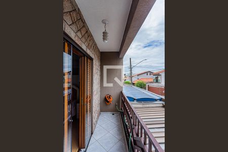 Casa para alugar com 243m², 3 quartos e 6 vagas Casa para alugar com 243m², 3 quartos e 6 vagasVaranda Quarto 1